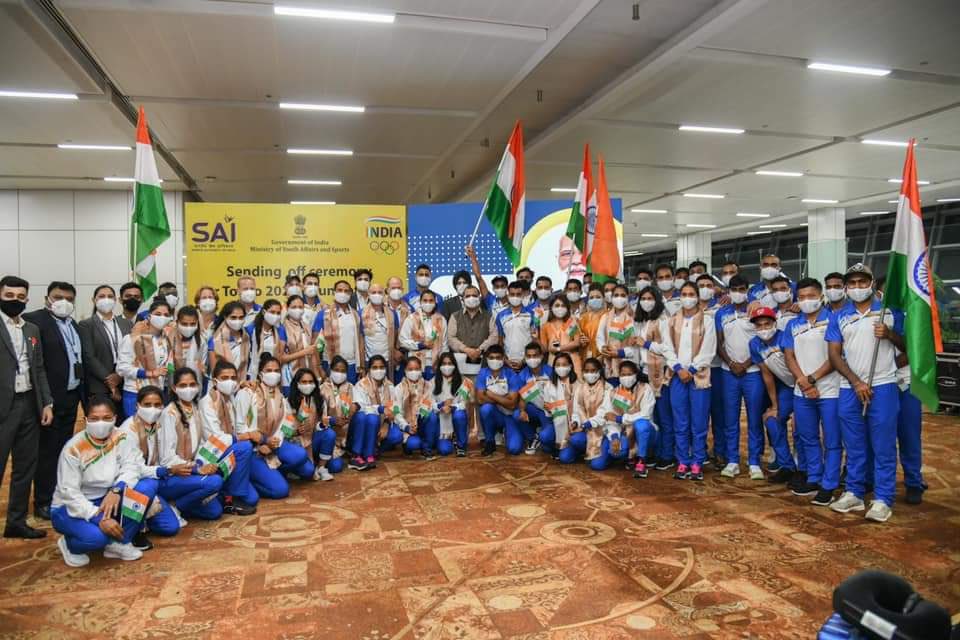 जलना होगा, गलना होगा - कदम मिलाकर चलना | #Cheer4India