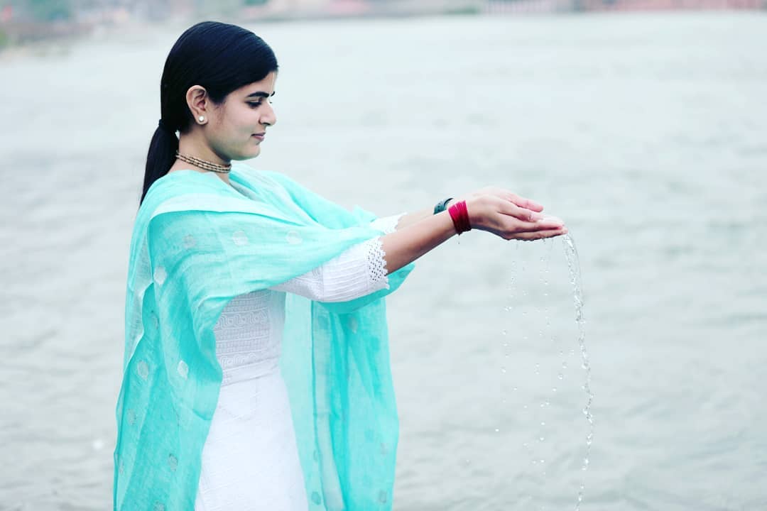 मैं..