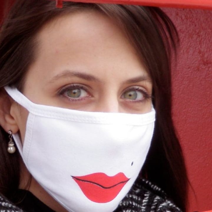 LIPS ... LIPSTICKS ... FACEMASK