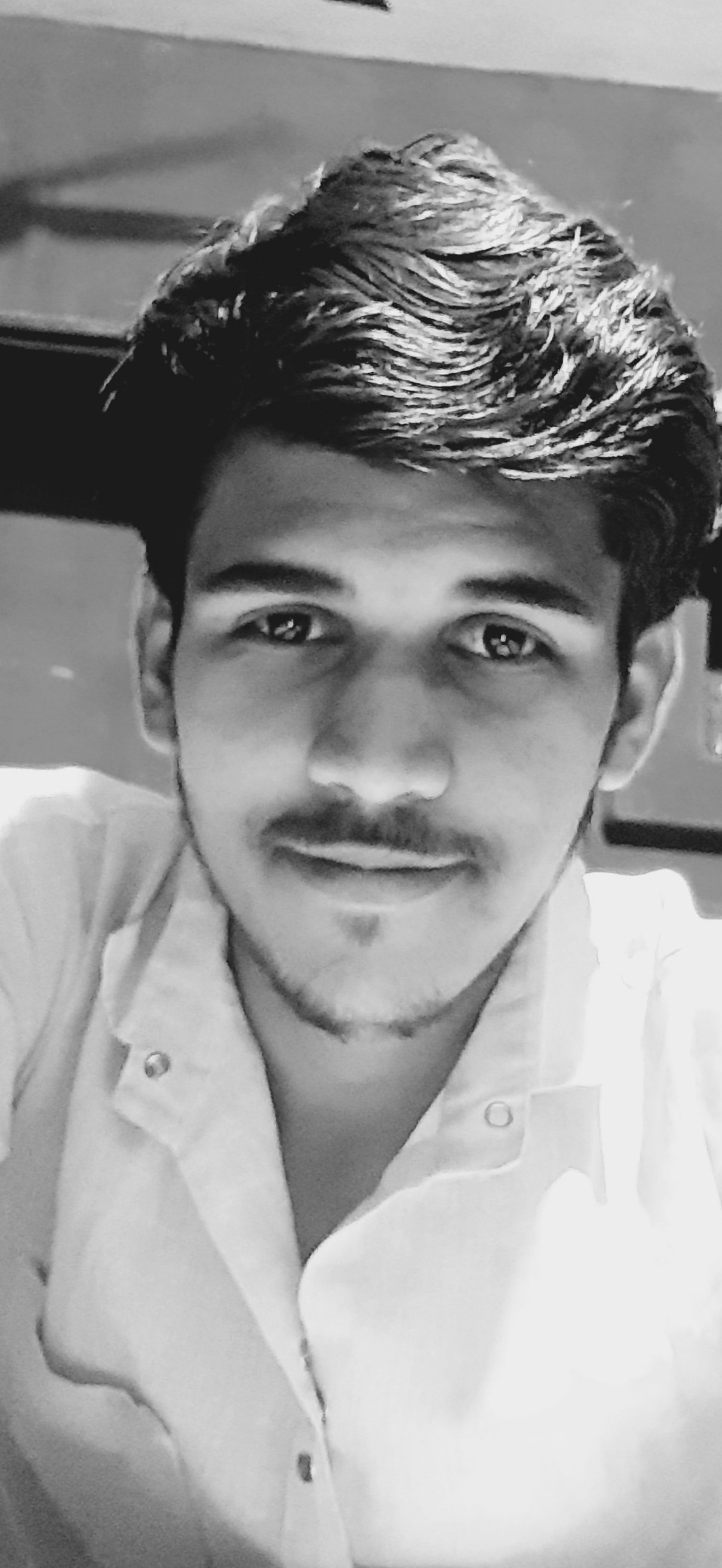 deveshyadav012's pic