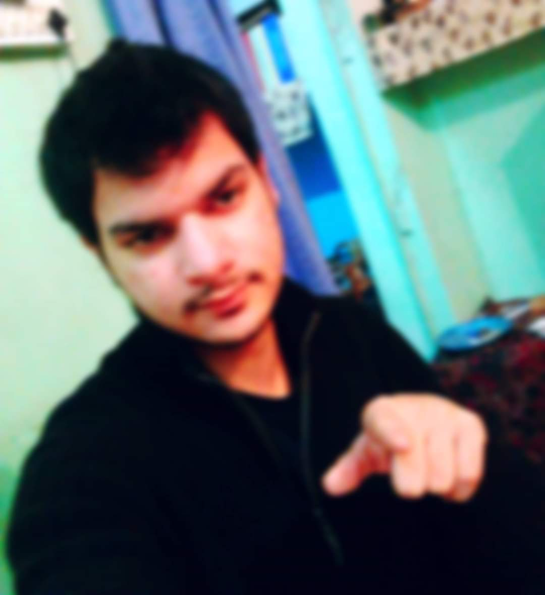 Mojiz Kalam's pic