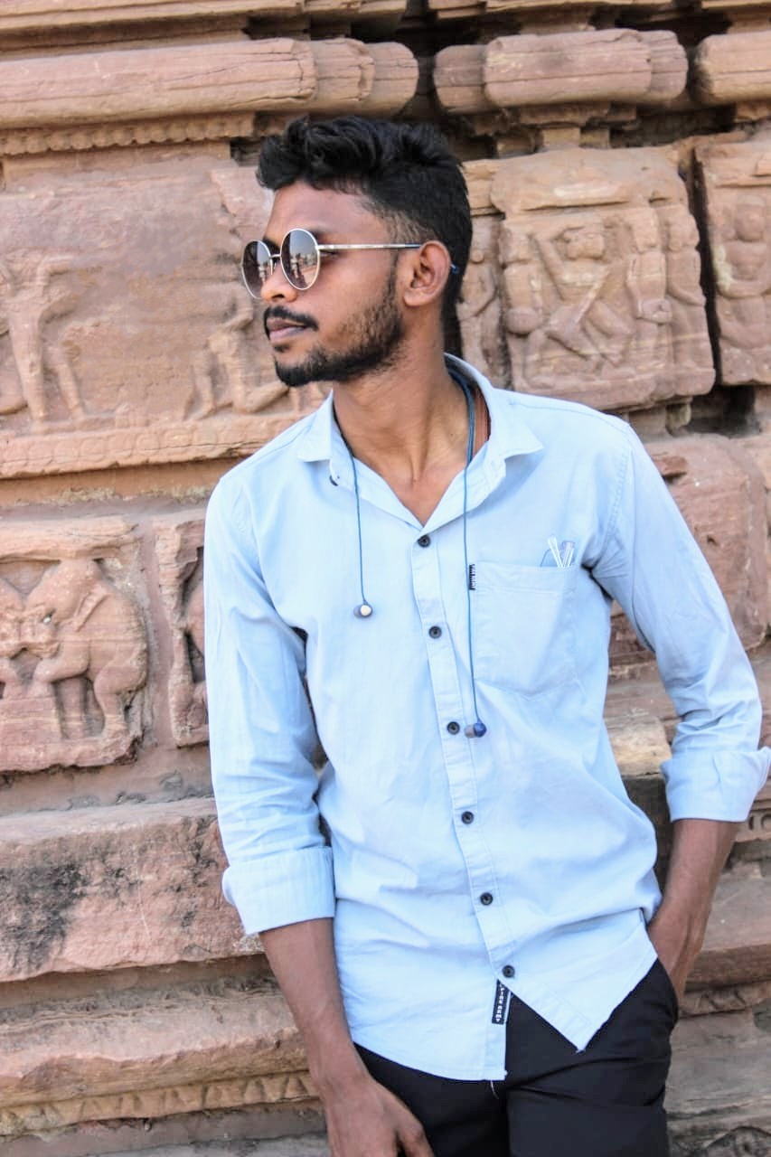 Pradeep Kumar's pic
